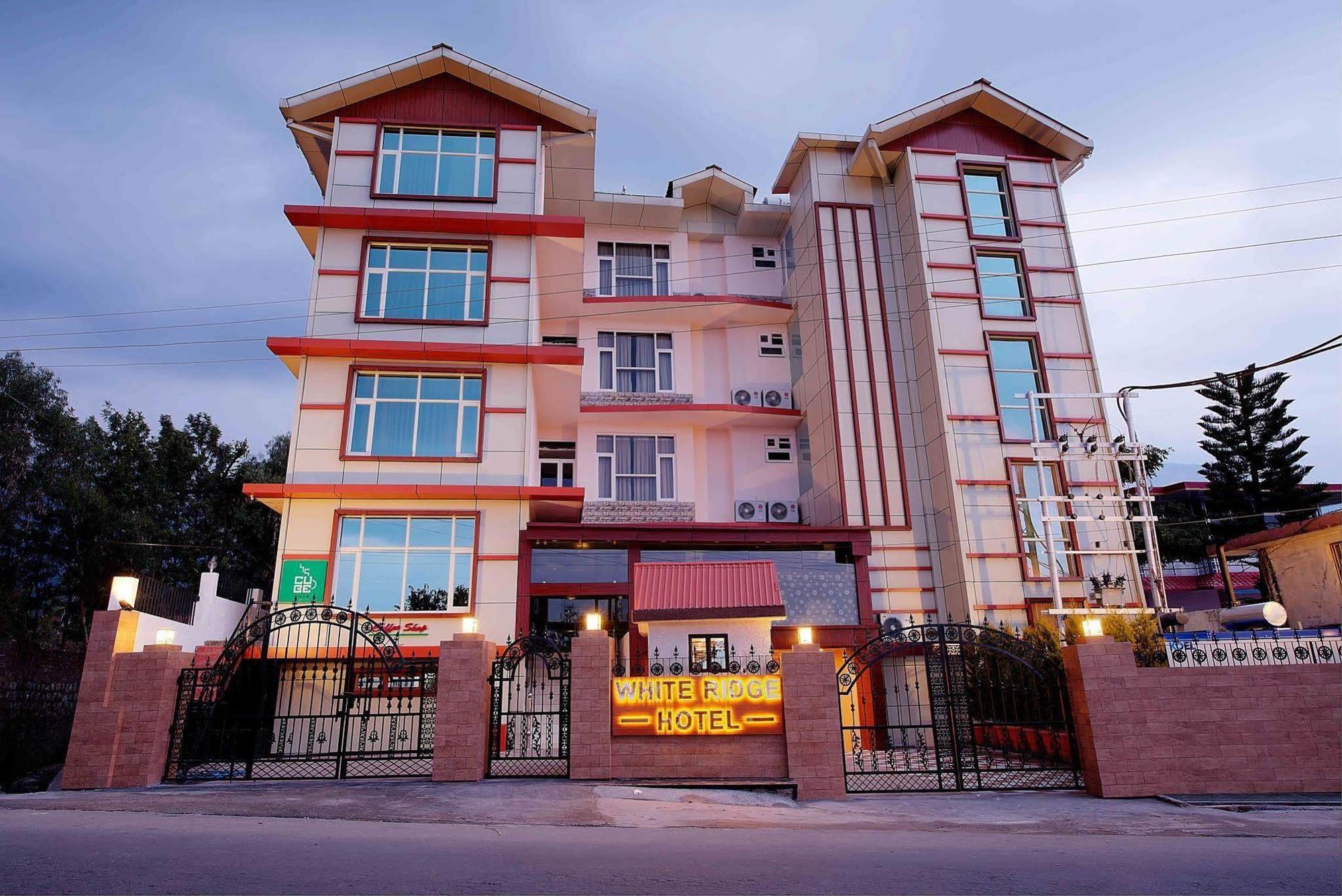 White Ridge Hotel Dharamshala Dış mekan fotoğraf